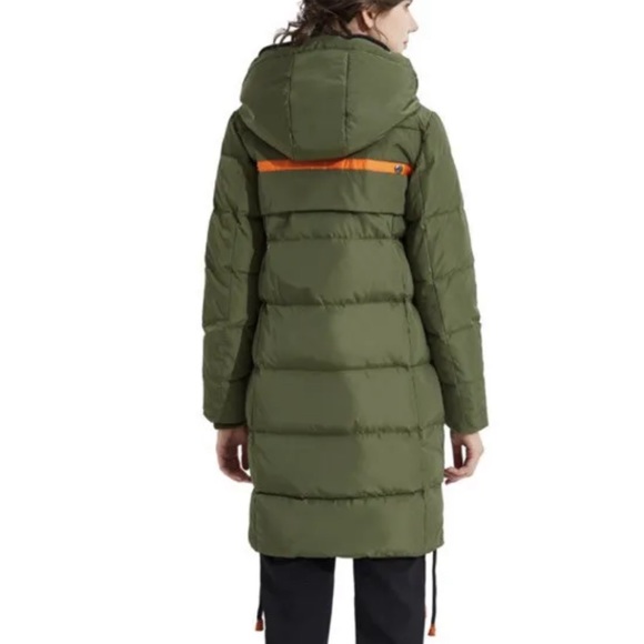 Orolay Women's Stylish Thickened Down Jacket Hooded Coat, Army Green, M - Picture 2 of 3
